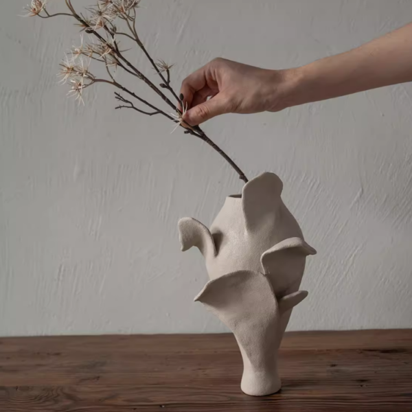 The Flowerdance Vase